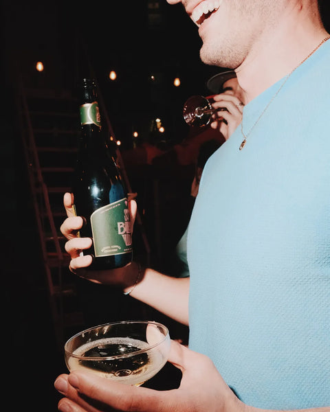 Non-Alcoholic Sparkling White Wine