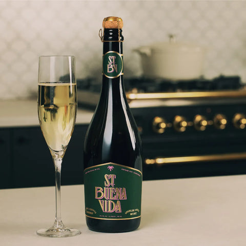 Non-Alcoholic Sparkling White Wine